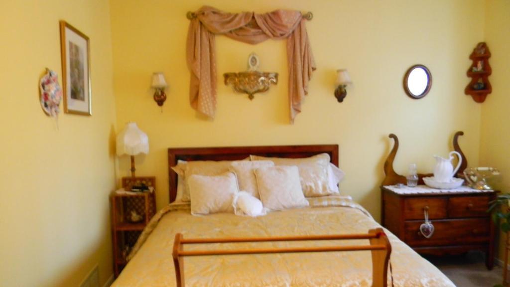 Maple Woods Bed & Breakfast Casselman ห้อง รูปภาพ
